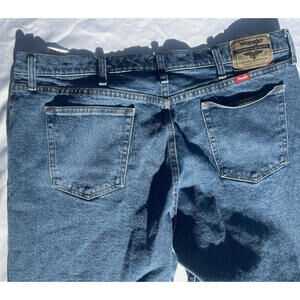 Wrangler blueJeans Mens size 40X30 Straight Leg denim long jean pant